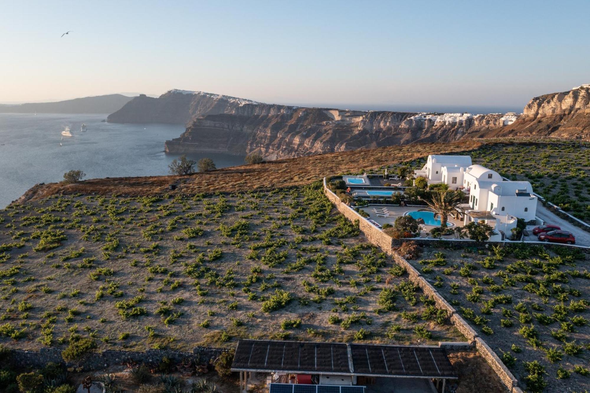 Villa Oinos - Sunset Views Ormos Athinios Ngoại thất bức ảnh